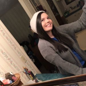 Meet your Posher, Heidi